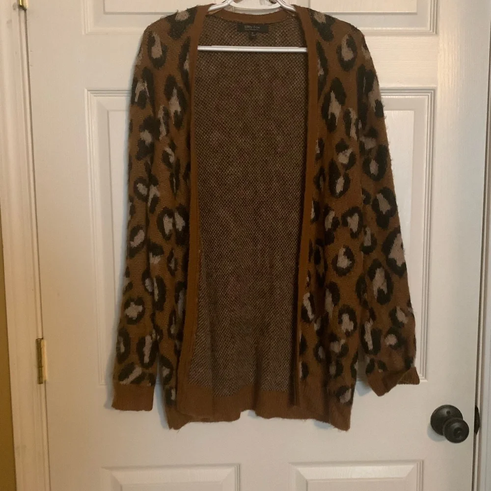Leopard Cardigan - Picture 1 of 3
